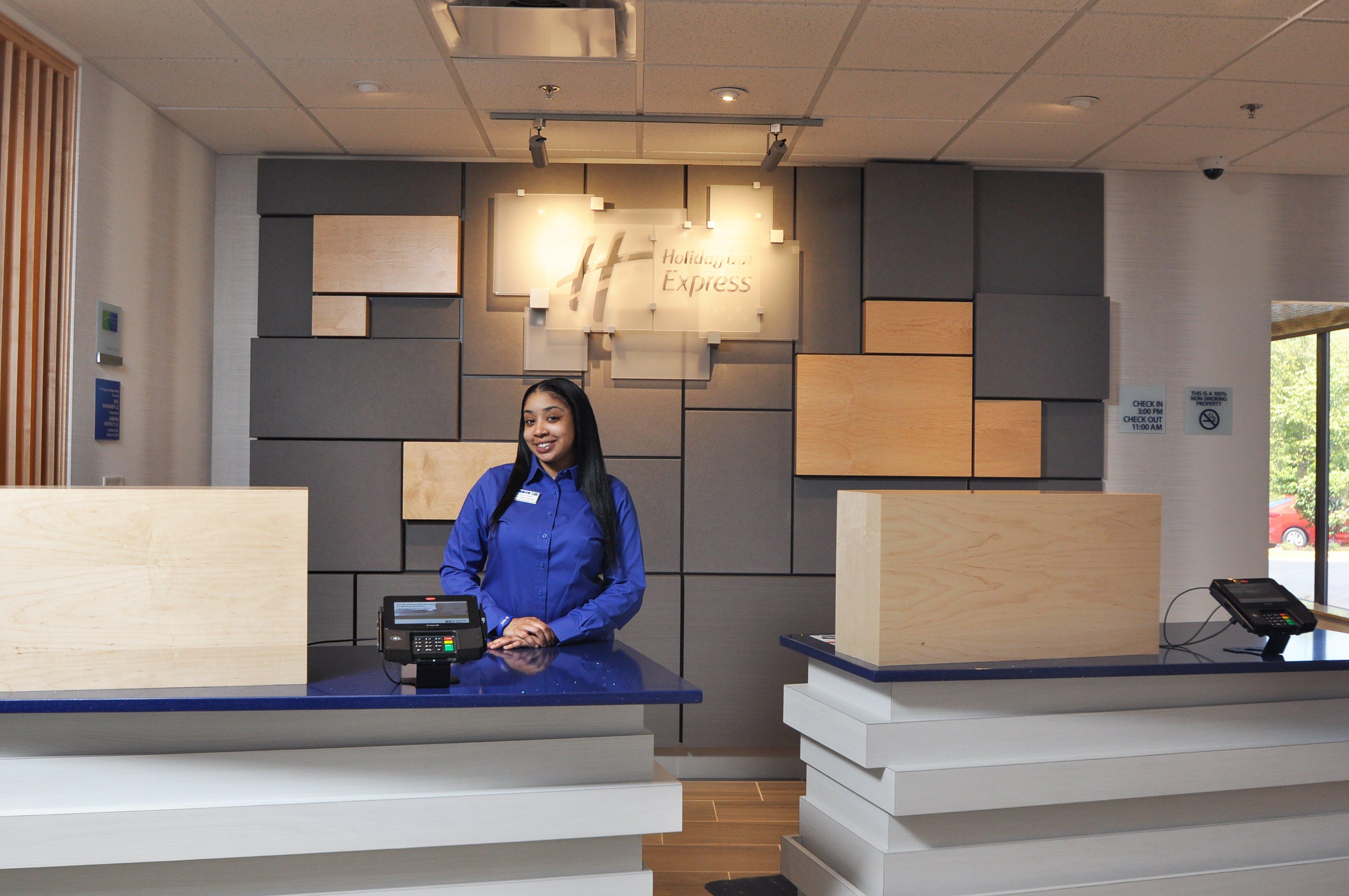 Wingate By Wyndham Stafford/Quantico Hotel Bagian luar foto
