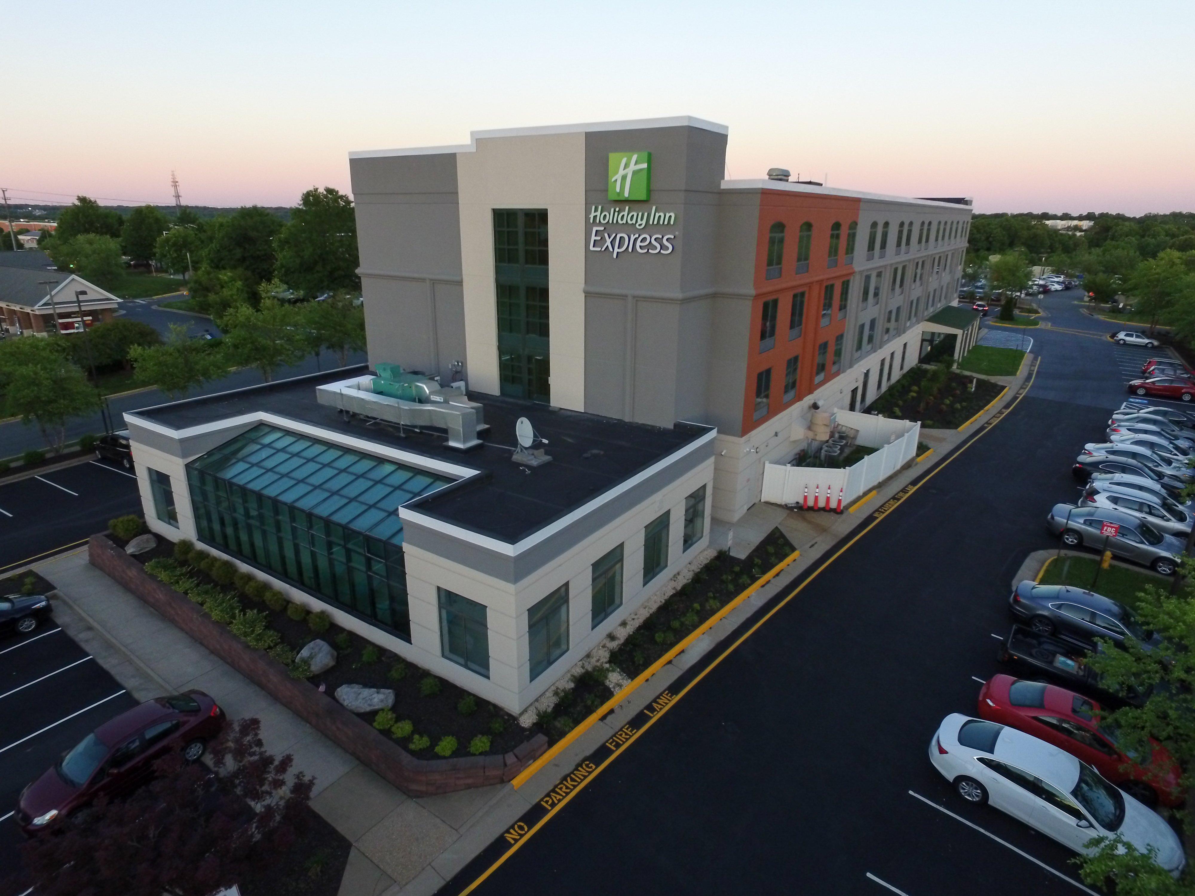Wingate By Wyndham Stafford/Quantico Hotel Bagian luar foto