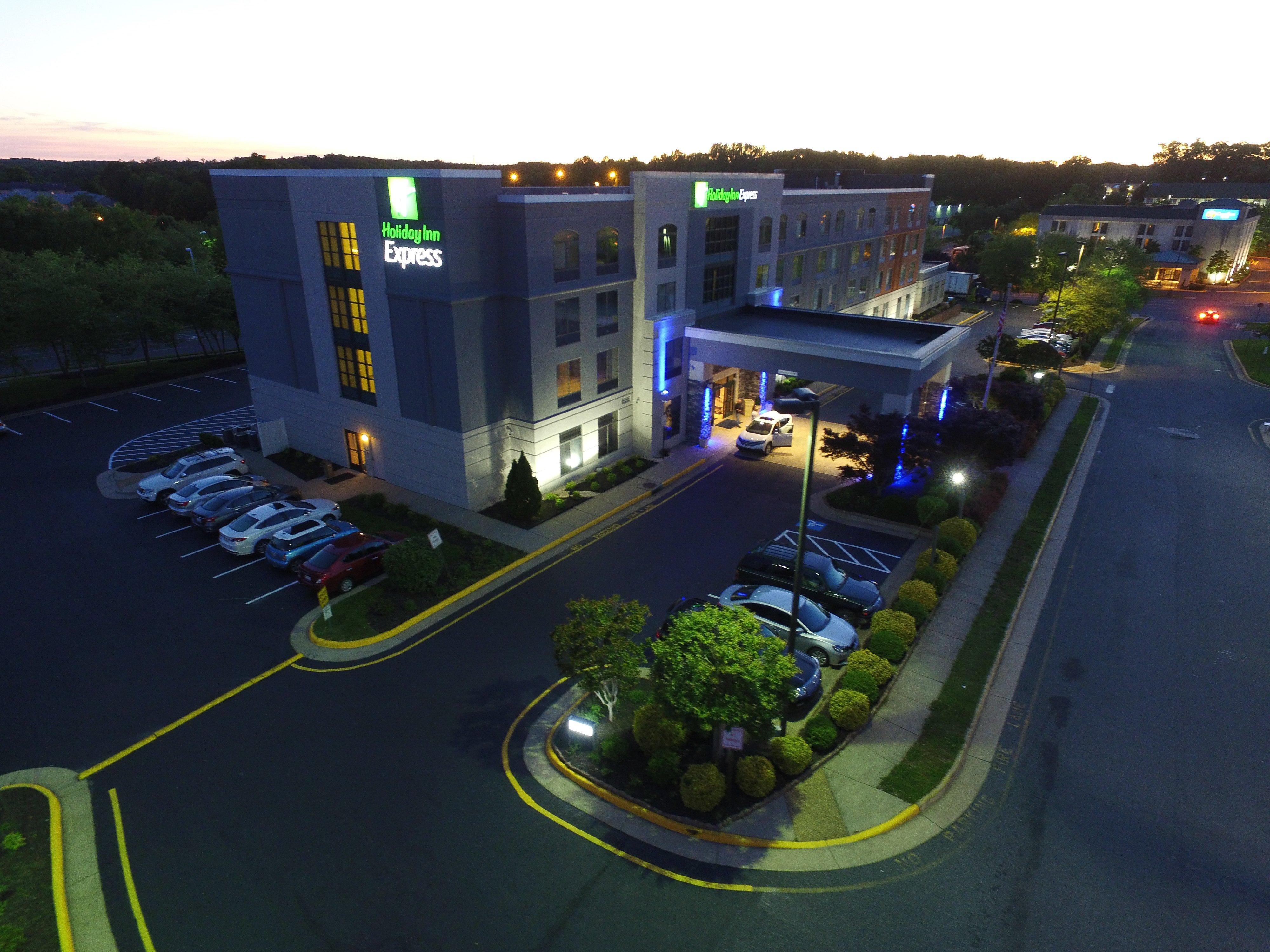 Wingate By Wyndham Stafford/Quantico Hotel Bagian luar foto