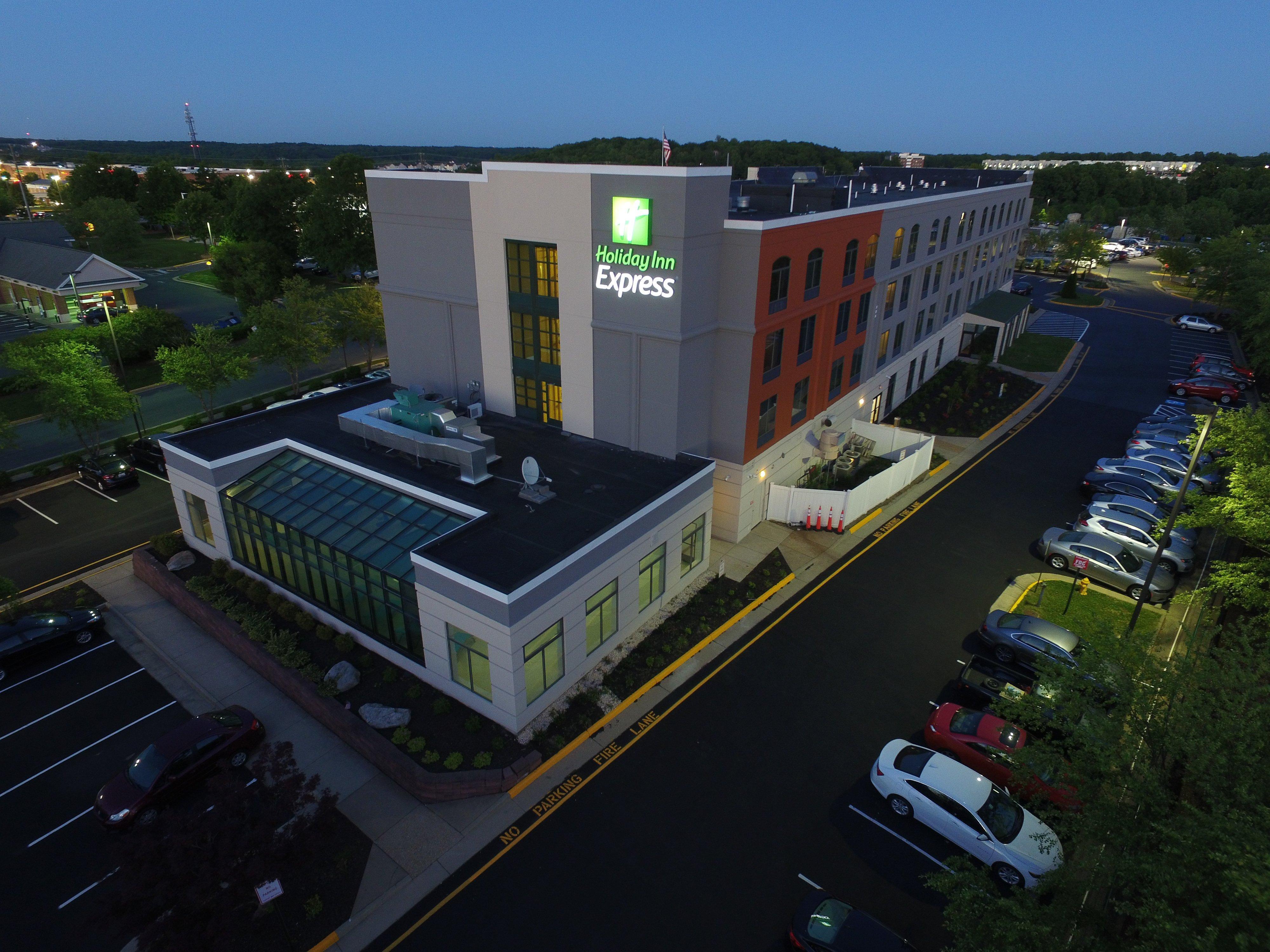 Wingate By Wyndham Stafford/Quantico Hotel Bagian luar foto