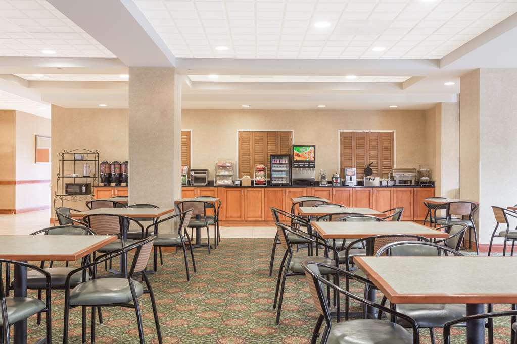 Wingate By Wyndham Stafford/Quantico Hotel Restoran foto